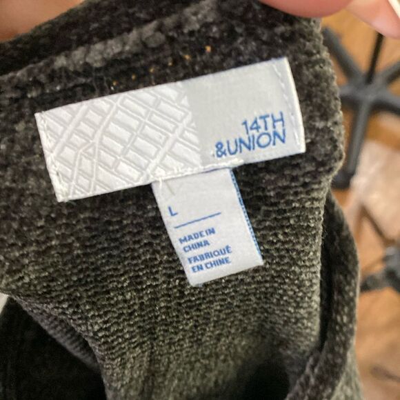 14th and Union super soft Chenille sweater Moss Green - Picture 4 of 8